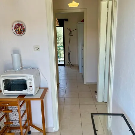Maries Seaview Apartamento *